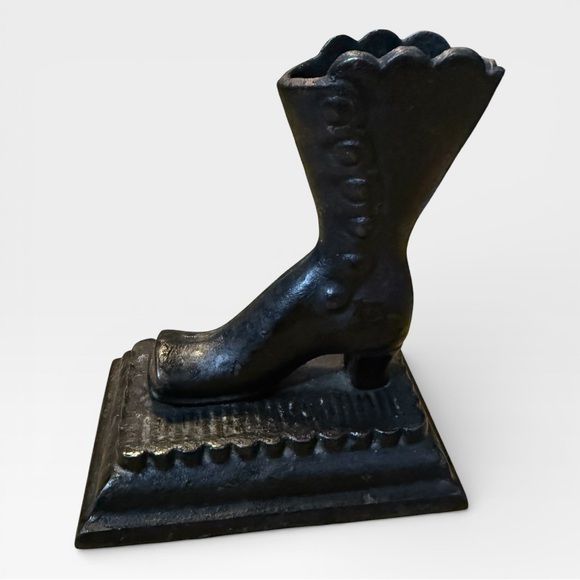 Vintage Cast Iron Boot Match Holder
